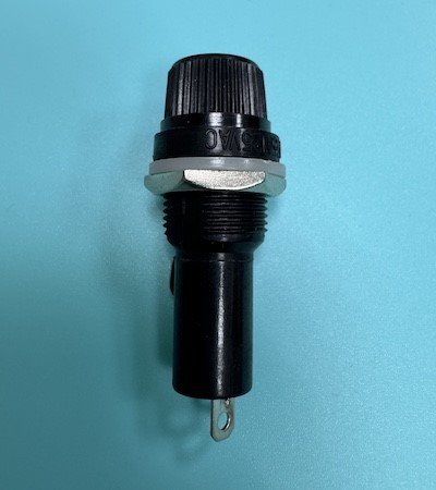 FUSE HOLDER